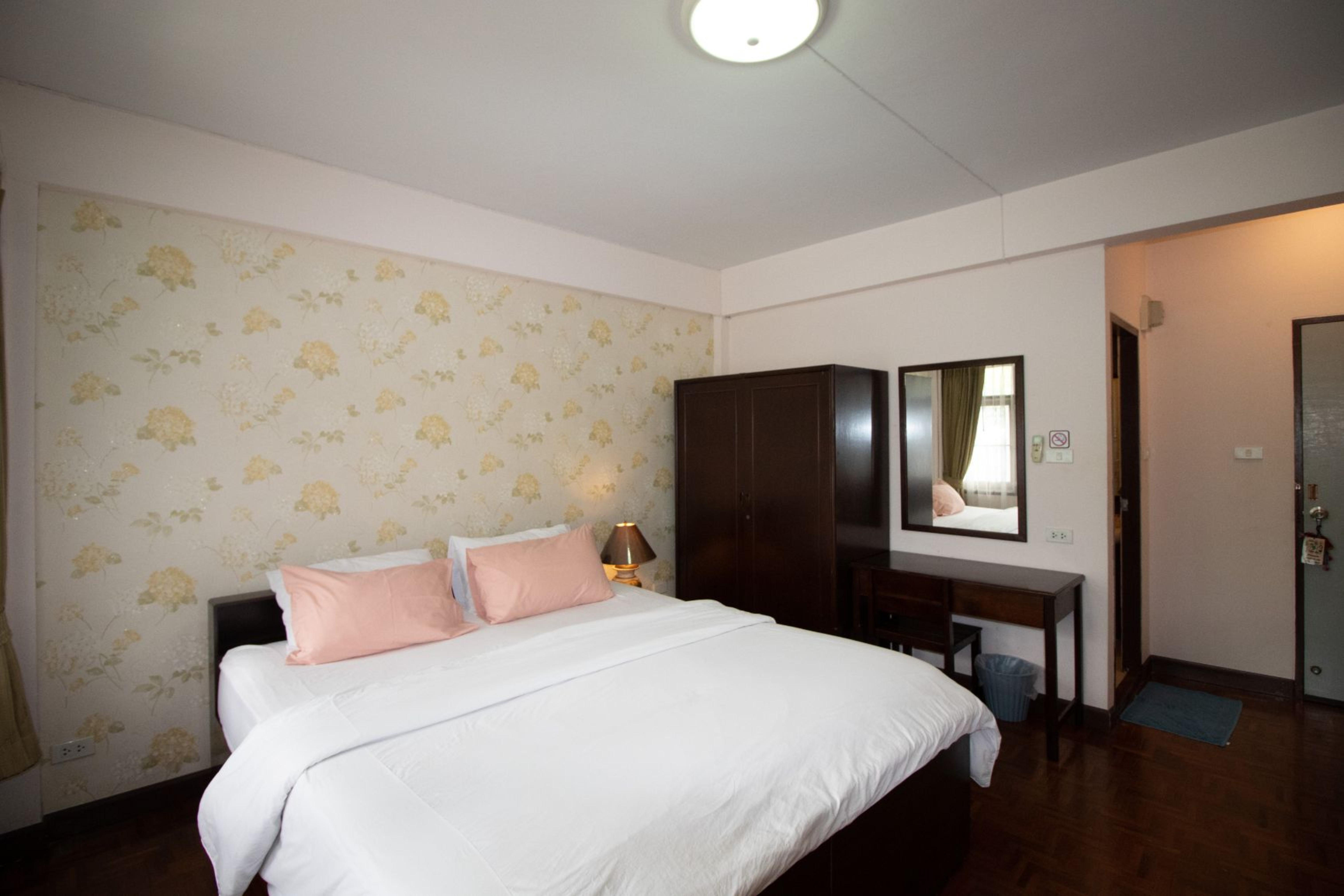 Marhaba House Hotel Chiang Mai Luaran gambar